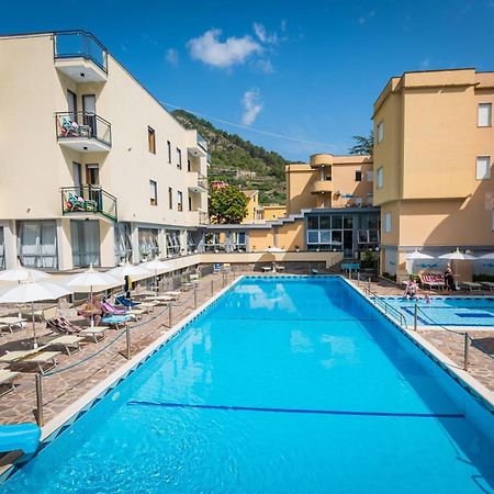 Casa Vacanza San Pietro Maiori Eksteriør bilde